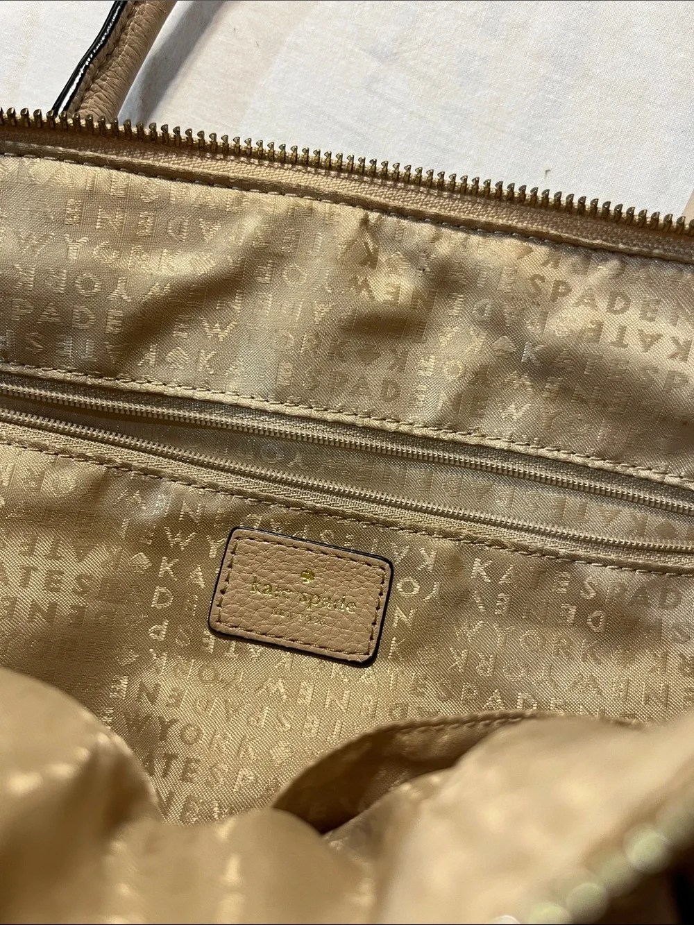 kate spade Charles Street Brantley Leather Satchel in Pebble Preppy Minimalist